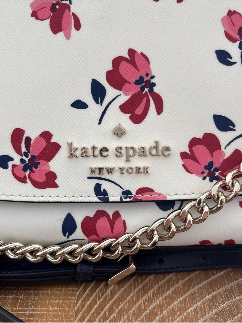 Kate Spade New York Carson Flowers Print Convertible Shoulder Crossbody Purse
